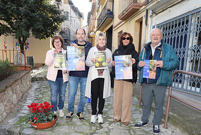 Presentada la campanya tens 20.000 motius per comprar a Centelles