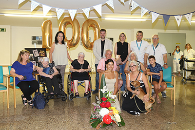 Centenari de Francisca Arroyo Muñoz a la residència Sant Gabriel